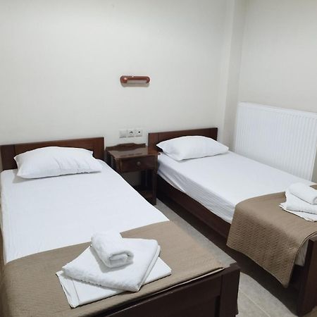 Hotel Villa Pigasos Paralia Katerinis Ngoại thất bức ảnh
