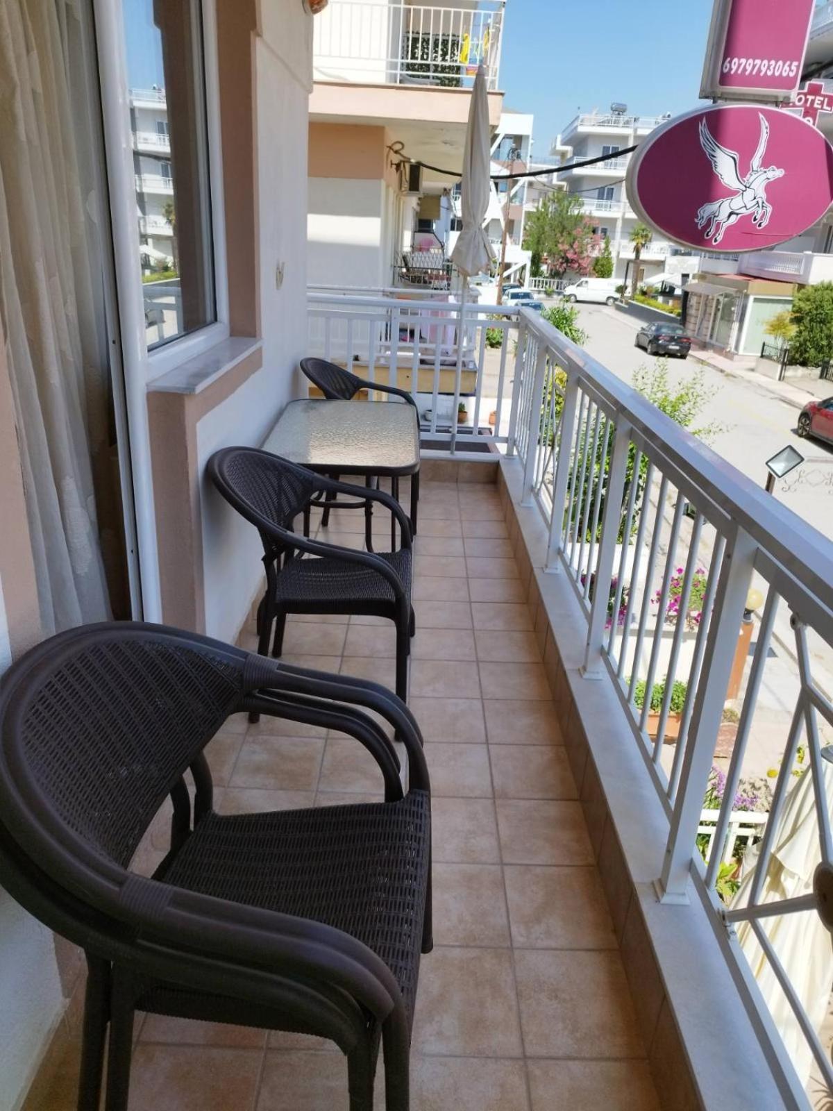Hotel Villa Pigasos Paralia Katerinis Ngoại thất bức ảnh