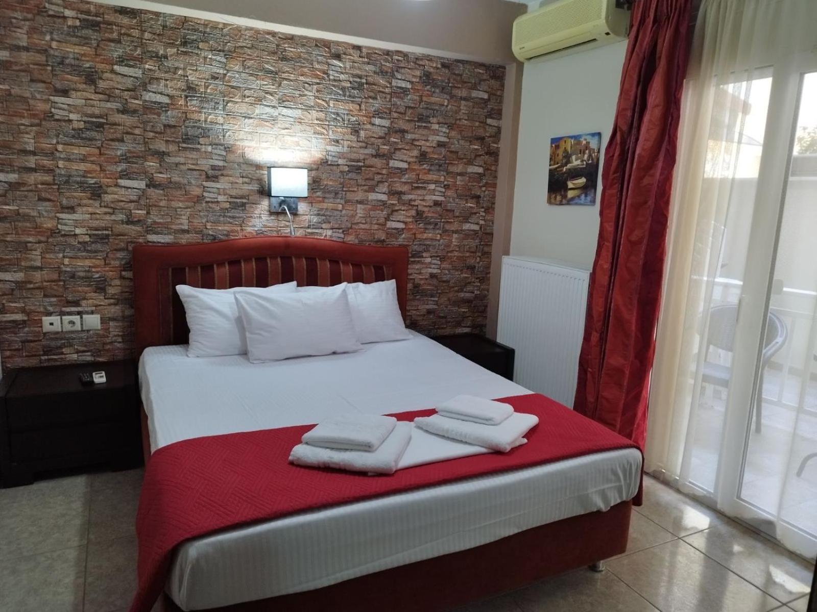 Hotel Villa Pigasos Paralia Katerinis Ngoại thất bức ảnh