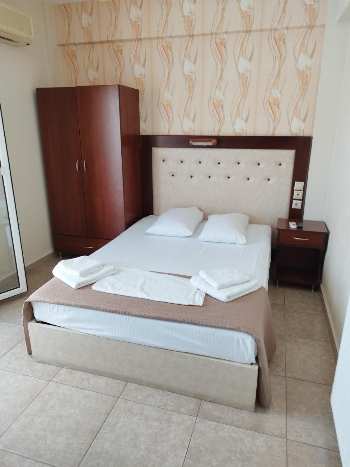 Hotel Villa Pigasos Paralia Katerinis Ngoại thất bức ảnh