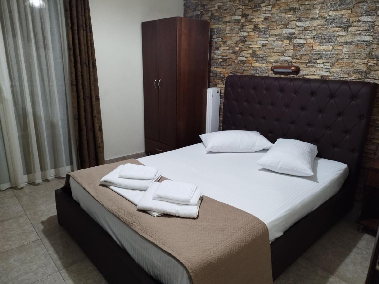 Hotel Villa Pigasos Paralia Katerinis Ngoại thất bức ảnh