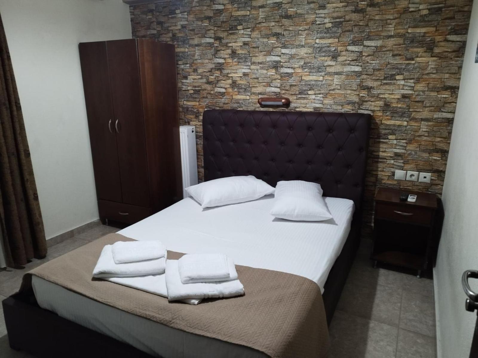 Hotel Villa Pigasos Paralia Katerinis Ngoại thất bức ảnh