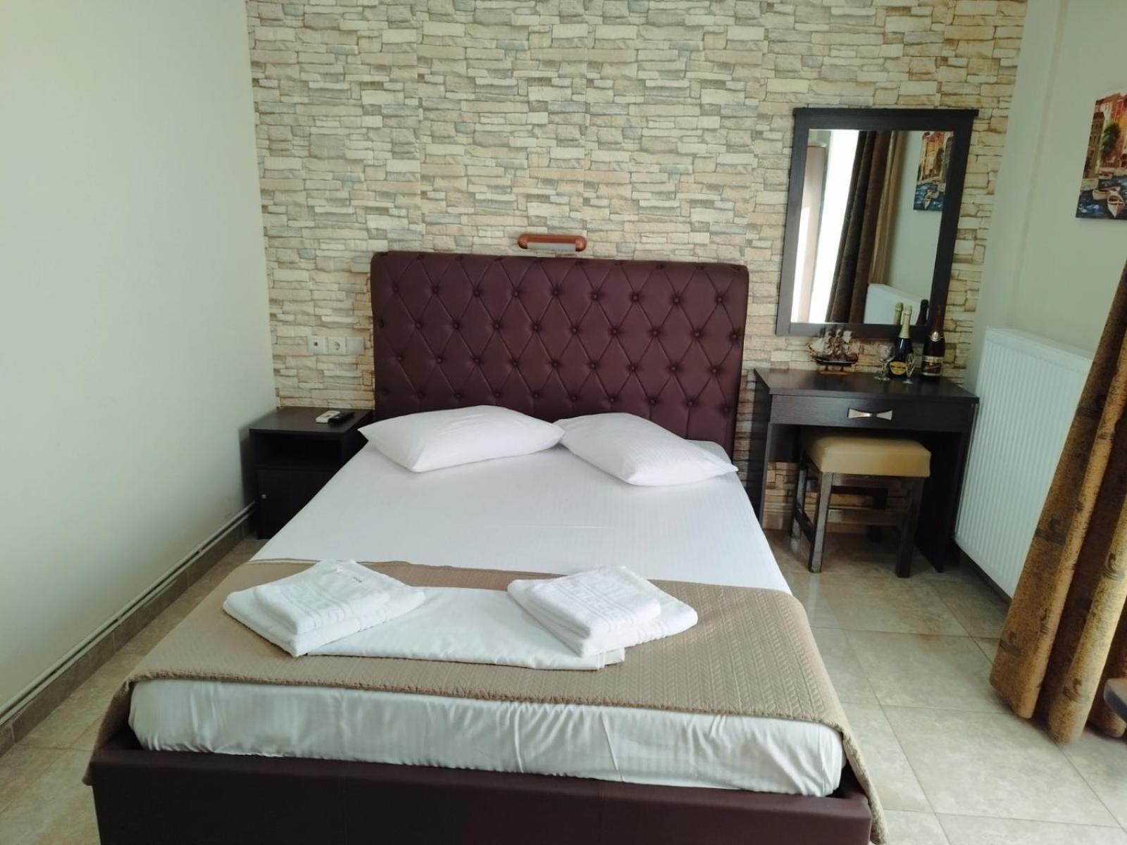 Hotel Villa Pigasos Paralia Katerinis Ngoại thất bức ảnh