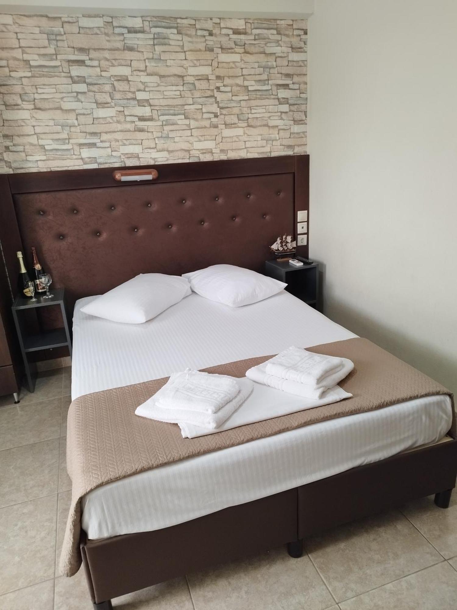 Hotel Villa Pigasos Paralia Katerinis Ngoại thất bức ảnh