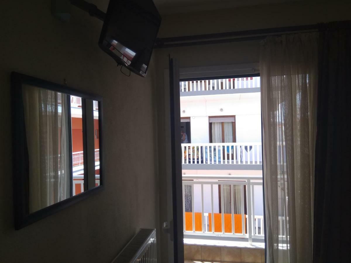 Hotel Villa Pigasos Paralia Katerinis Ngoại thất bức ảnh